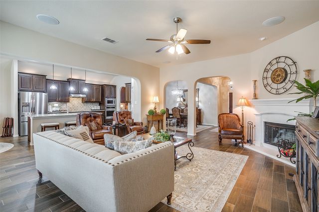 5325 Rye Drive, Fort Worth, TX 76179