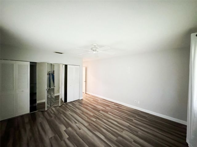 9602 NW 72nd St, Tamarac, FL 33321