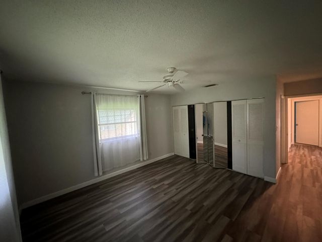 9602 NW 72nd St, Tamarac, FL 33321