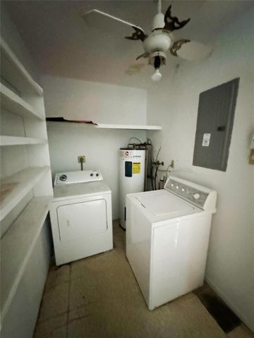 9602 NW 72nd St, Tamarac, FL 33321