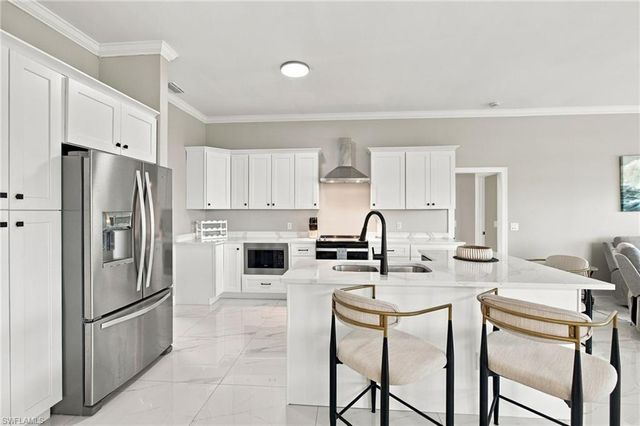 5232 SW 16th PL, Cape Coral, FL 33914