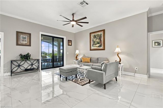 5232 SW 16th PL, Cape Coral, FL 33914