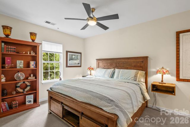 435 Appeldoorn Circle, Asheville, NC 28803