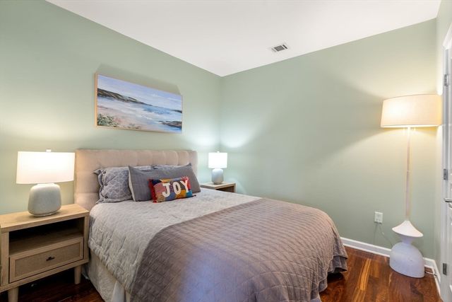 4 Repton Cir 4205, Watertown, MA 02472