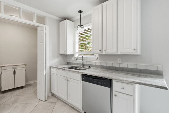 3415 Tara Lane, Shreveport, LA 71118