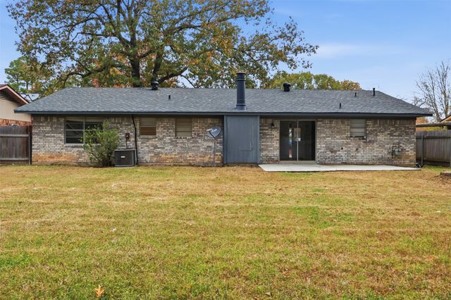 3415 Tara Lane, Shreveport, LA 71118