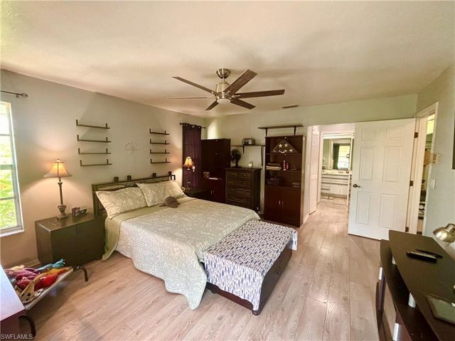 14281 Pacosin CT, Bokeelia, FL 33922