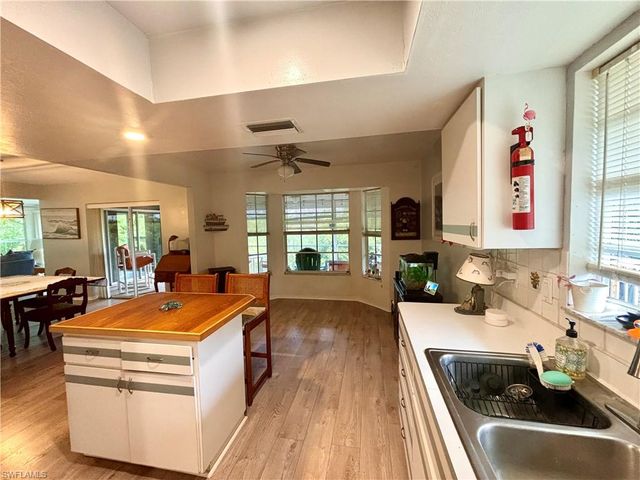 14281 Pacosin CT, Bokeelia, FL 33922