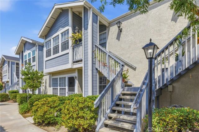 701 S Hayward 18, Anaheim, CA 92804