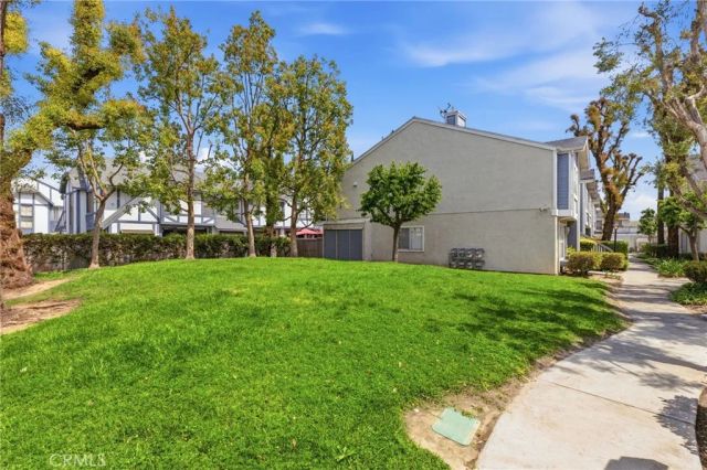 701 S Hayward 18, Anaheim, CA 92804