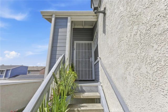 701 S Hayward 18, Anaheim, CA 92804