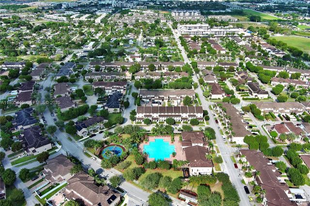 27049 SW 142nd Ave, Homestead, FL 33032