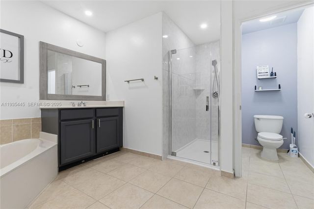 27049 SW 142nd Ave, Homestead, FL 33032