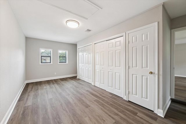 108 Annette Lane, Friendswood, TX 77546