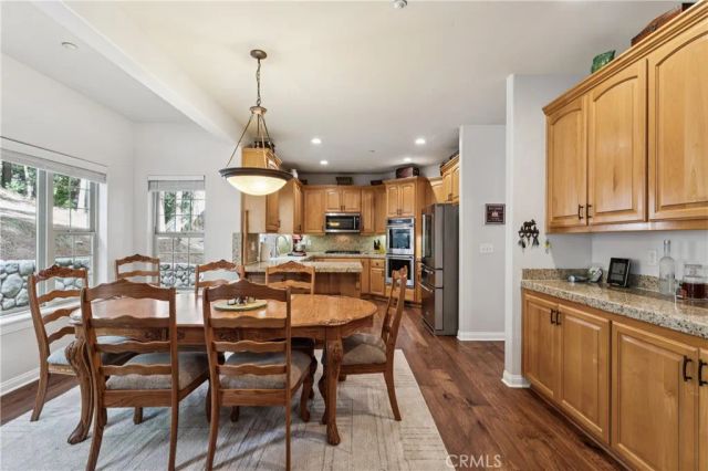 330 Burnt Mill Road, Lake Arrowhead, CA 92352