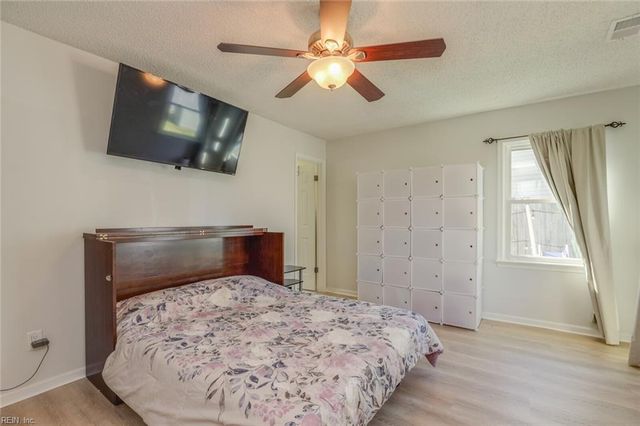 1916 Bunnell CT, Virginia Beach, VA 23464