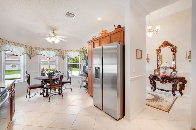 6272 Harbour Club Drive, Lake Worth, FL 33467