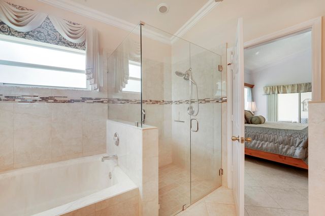 6272 Harbour Club Drive, Lake Worth, FL 33467