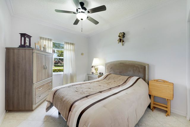 6272 Harbour Club Drive, Lake Worth, FL 33467