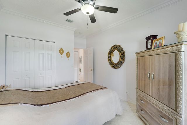 6272 Harbour Club Drive, Lake Worth, FL 33467