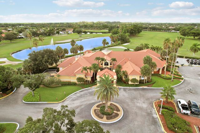 6272 Harbour Club Drive, Lake Worth, FL 33467
