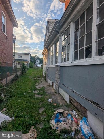 1009 DEKALB ST, Norristown, PA 19401