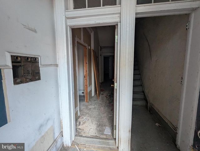 1009 DEKALB ST, Norristown, PA 19401