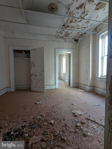 1009 DEKALB ST, Norristown, PA 19401