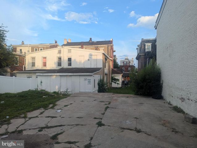 1009 DEKALB ST, Norristown, PA 19401