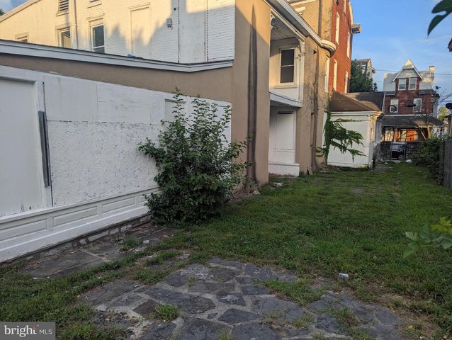 1009 DEKALB ST, Norristown, PA 19401