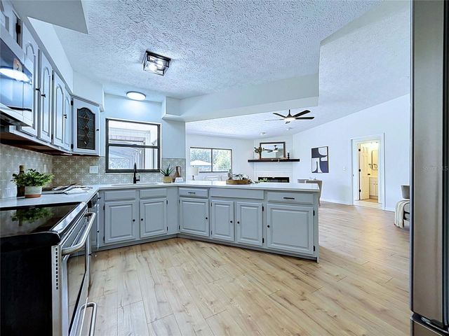 4129 FOX RIDGE BOULEVARD, Wesley Chapel, FL 33543