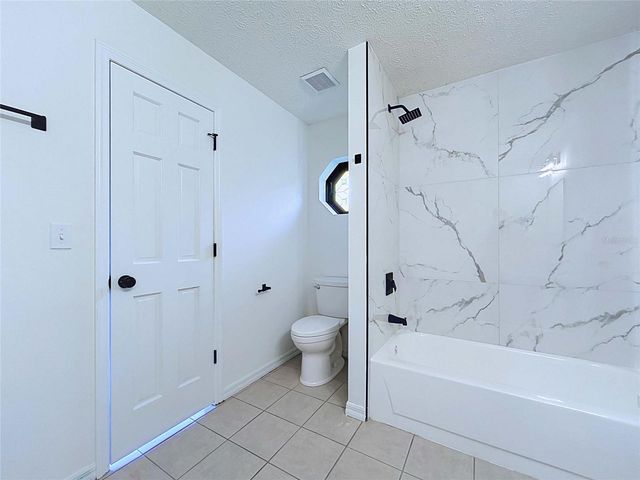 4129 FOX RIDGE BOULEVARD, Wesley Chapel, FL 33543