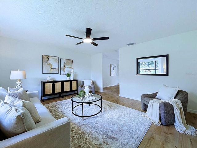 4129 FOX RIDGE BOULEVARD, Wesley Chapel, FL 33543