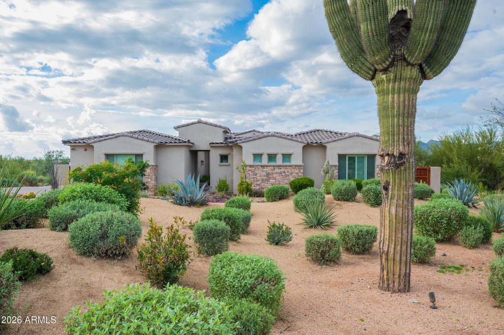 35584 N Rolling Creek Drive, Cave Creek, AZ 85331