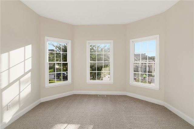1028 River Forest Point, Lawrenceville, GA 30045