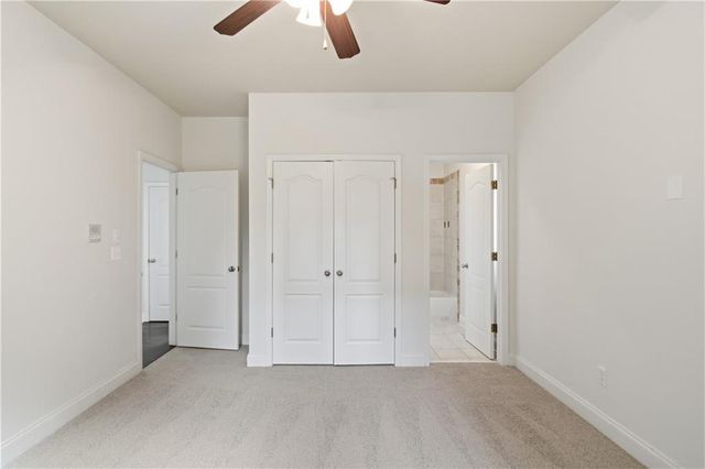 1028 River Forest Point, Lawrenceville, GA 30045