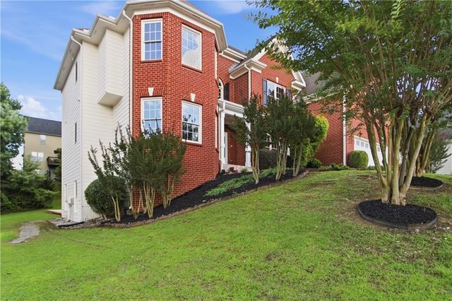 1028 River Forest Point, Lawrenceville, GA 30045