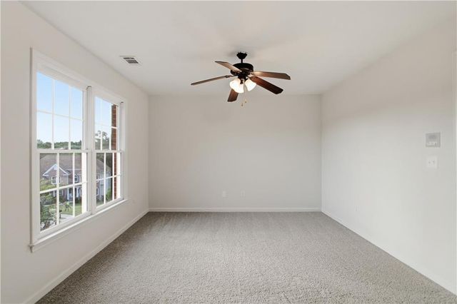 1028 River Forest Point, Lawrenceville, GA 30045