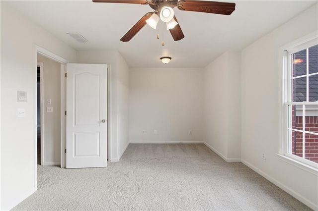 1028 River Forest Point, Lawrenceville, GA 30045