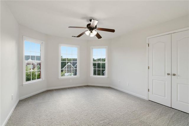 1028 River Forest Point, Lawrenceville, GA 30045