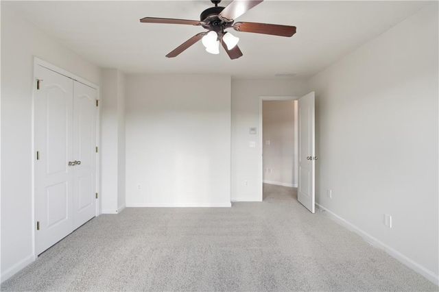 1028 River Forest Point, Lawrenceville, GA 30045
