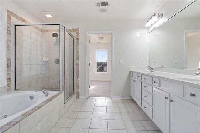1028 River Forest Point, Lawrenceville, GA 30045