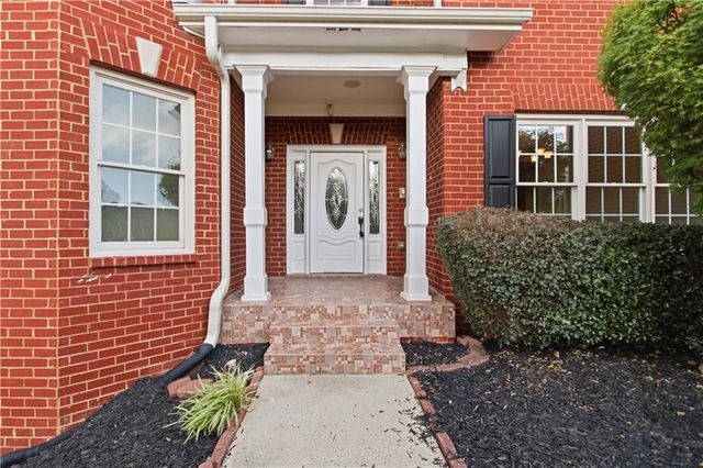 1028 River Forest Point, Lawrenceville, GA 30045