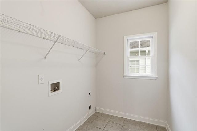1028 River Forest Point, Lawrenceville, GA 30045