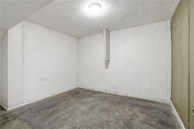 1028 River Forest Point, Lawrenceville, GA 30045