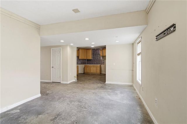 1028 River Forest Point, Lawrenceville, GA 30045