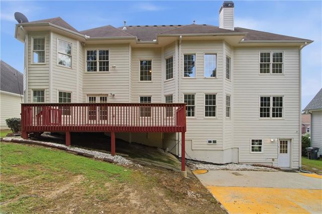 1028 River Forest Point, Lawrenceville, GA 30045