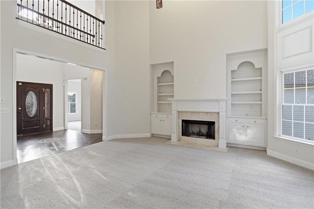 1028 River Forest Point, Lawrenceville, GA 30045