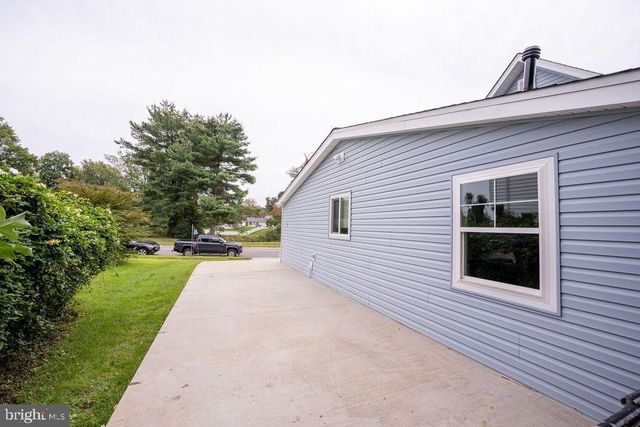 12506 ROCKLEDGE DR, Bowie, MD 20715