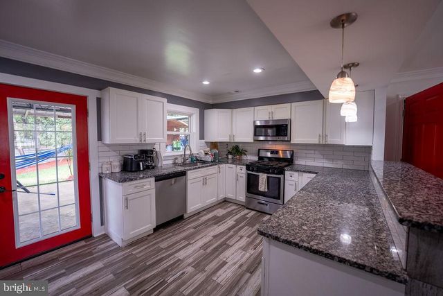 12506 ROCKLEDGE DR, Bowie, MD 20715